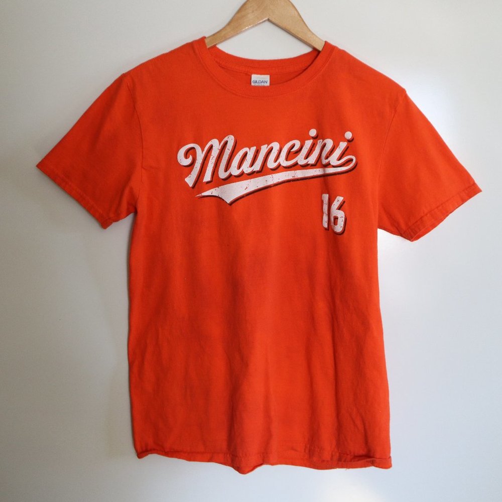 Orioles 16 Mancini Team Shirt Men Medium